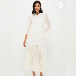 Tuckernuck Ivory Chiffon Pleated Lorraine Dress NWT Retails $278